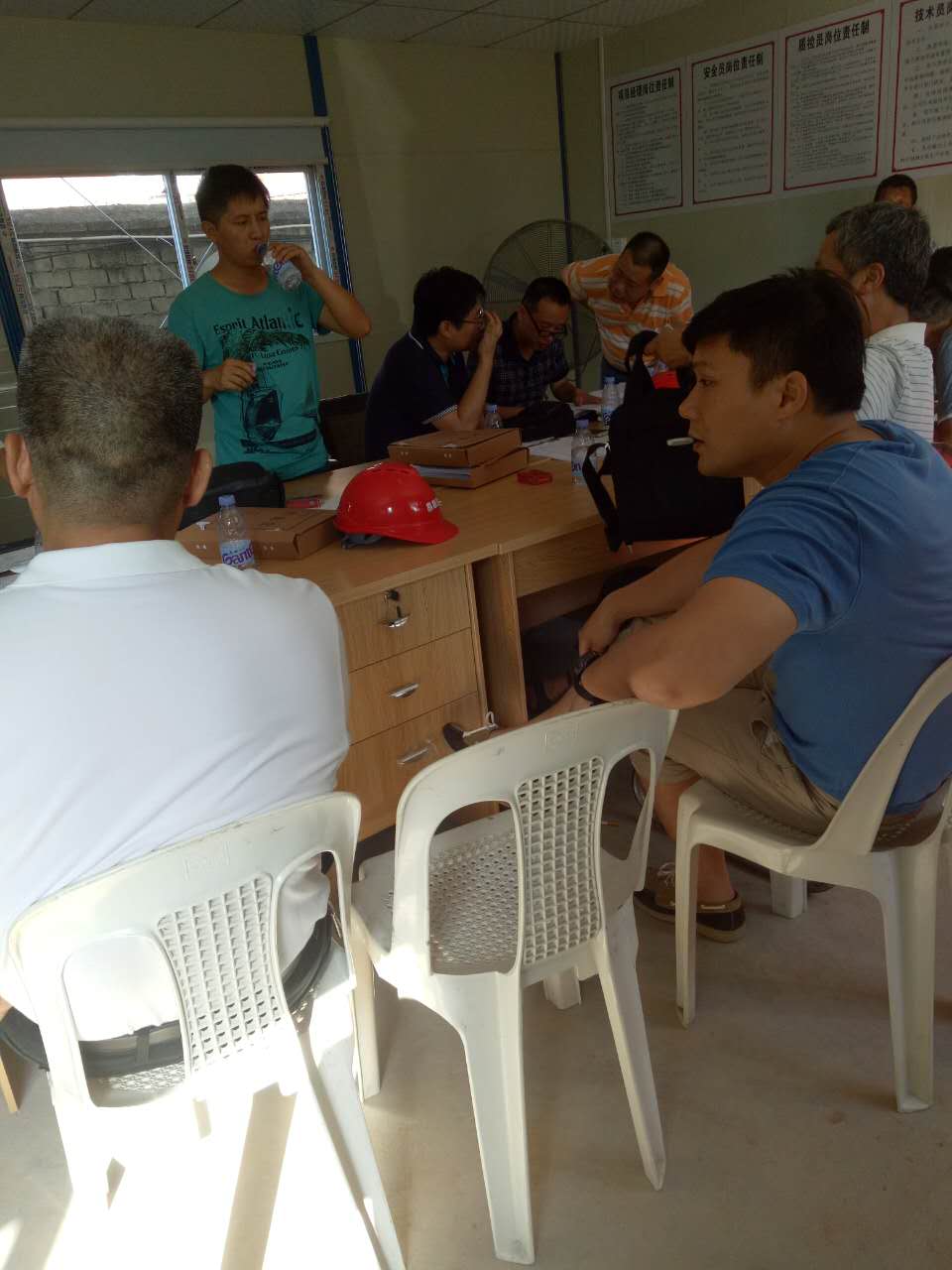 2017年6月12日福州市質(zhì)量安全監(jiān)督站對福建經(jīng)濟學校施埔校區(qū)綜合實訓樓建設(shè)項目檢查指導