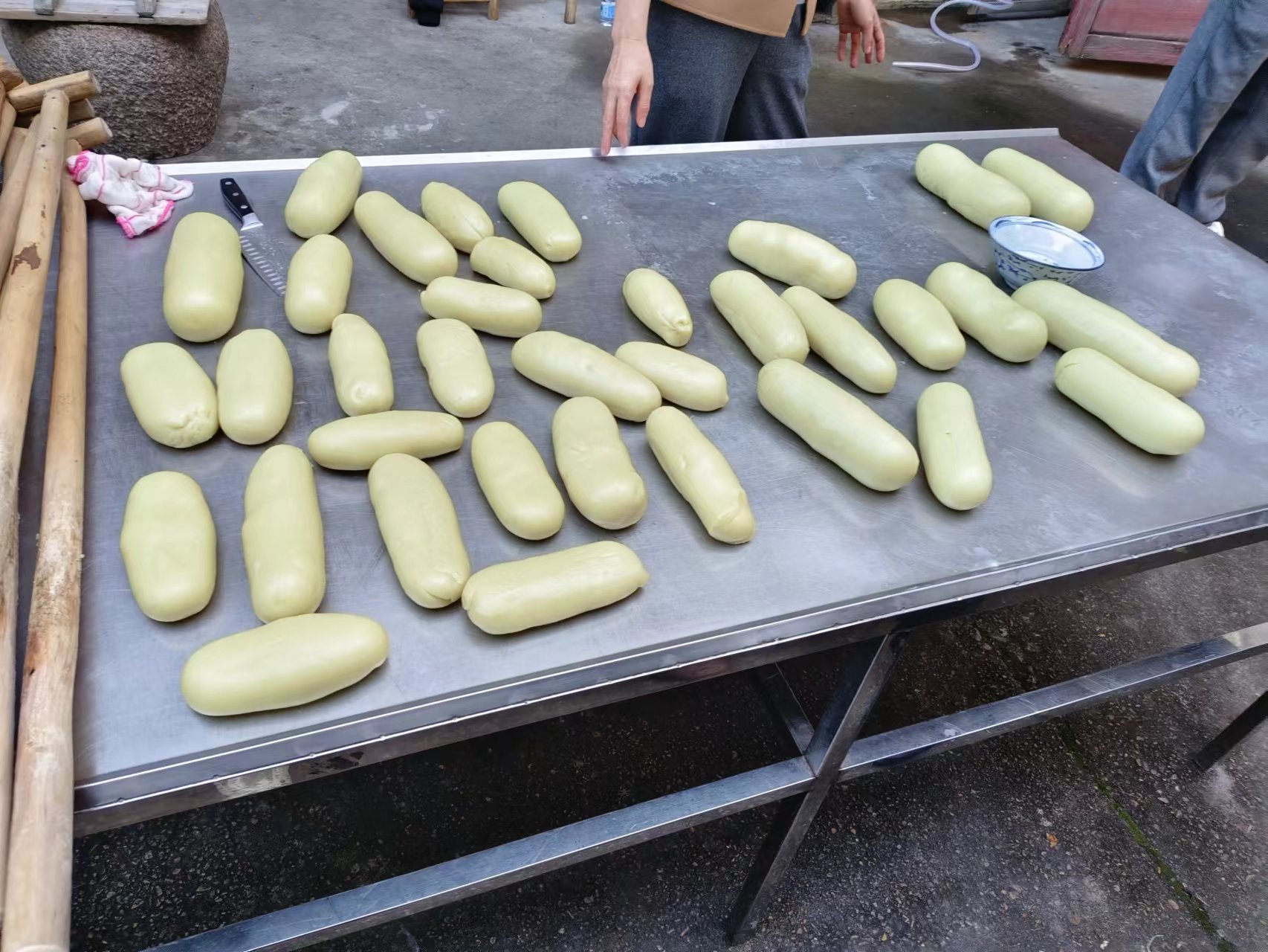 易順建工集團:體驗黃粿制作,傳承傳統(tǒng)文化