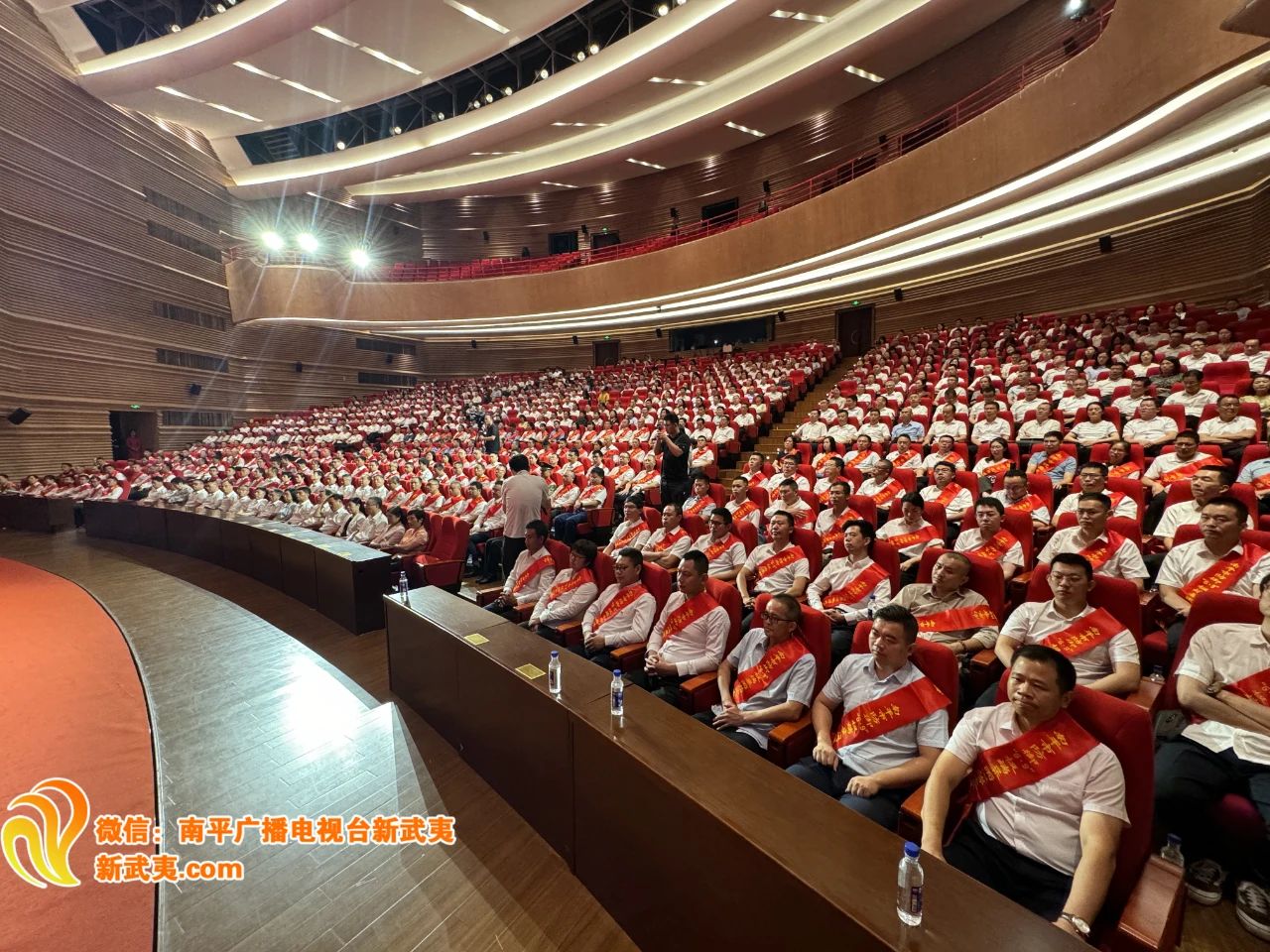 喜報!易順建工集團有限公司總經理李晉恒榮獲南平市防御“6·9”極端暴雨洪澇災害優秀個人稱號