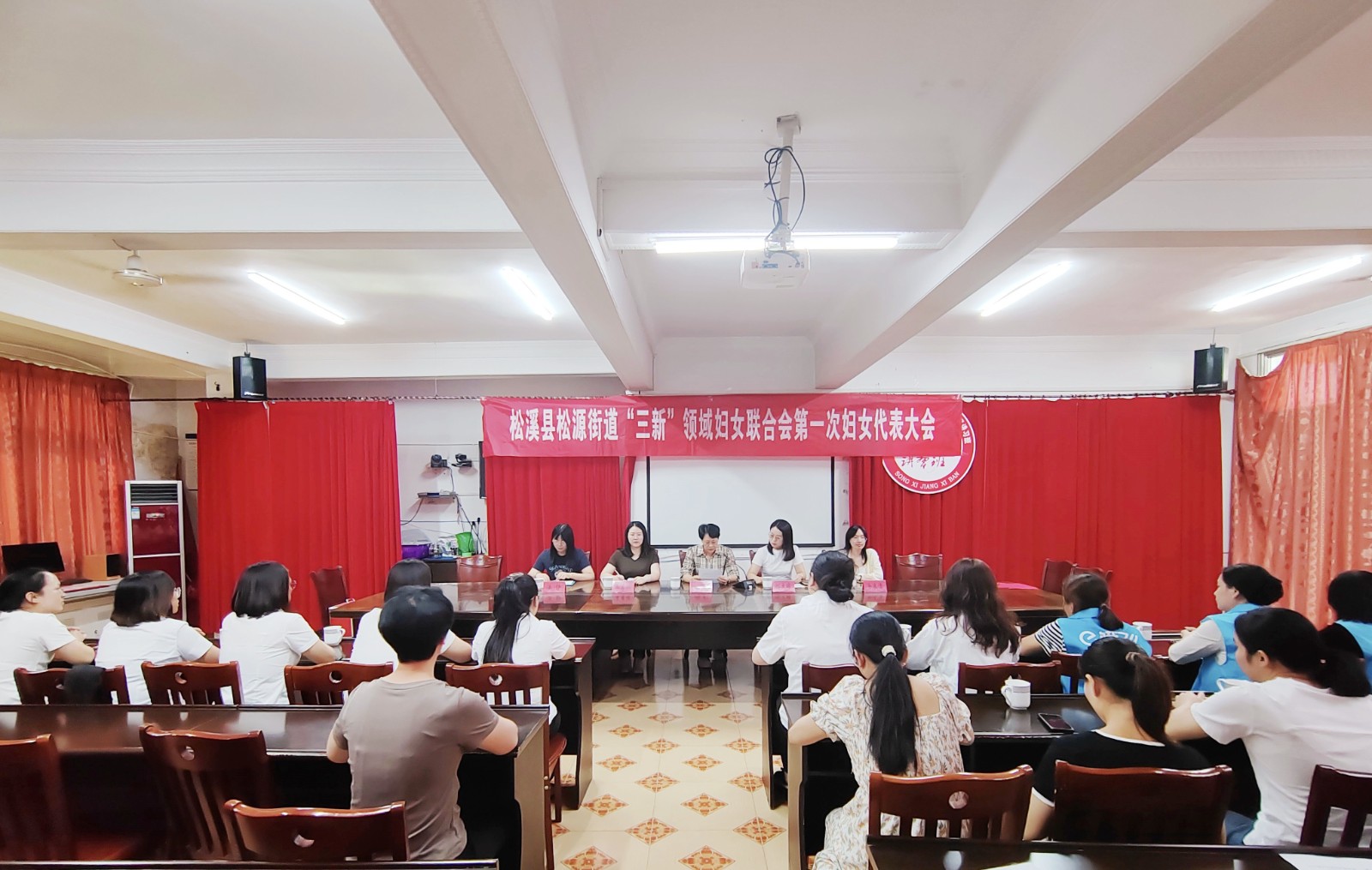 松源街道“三新”領域企業婦女聯合會、易順建工集團有限公司婦聯小組正式成立