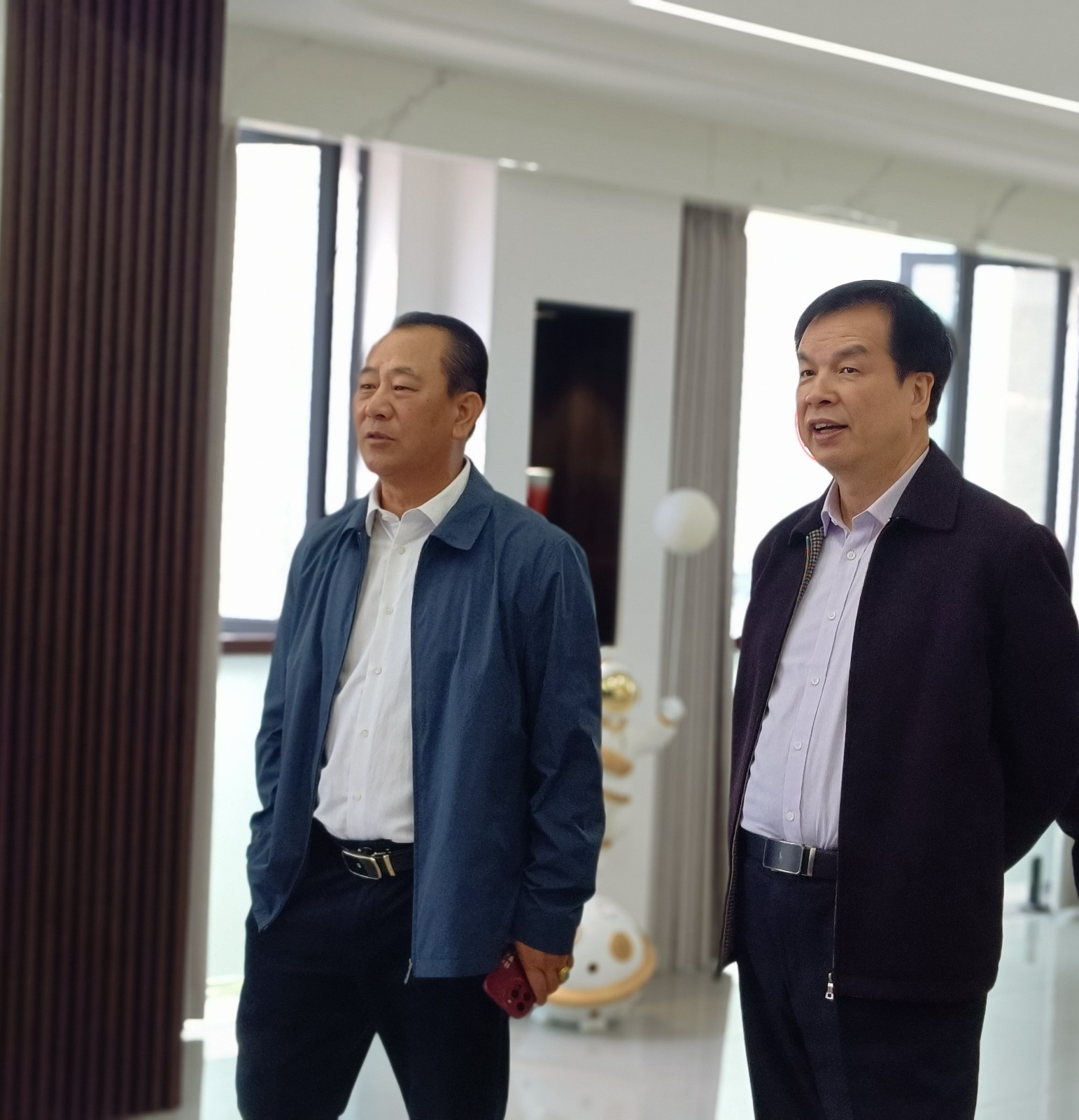 南平市企聯梁廉榮會長一行走訪易順建工集團有限公司