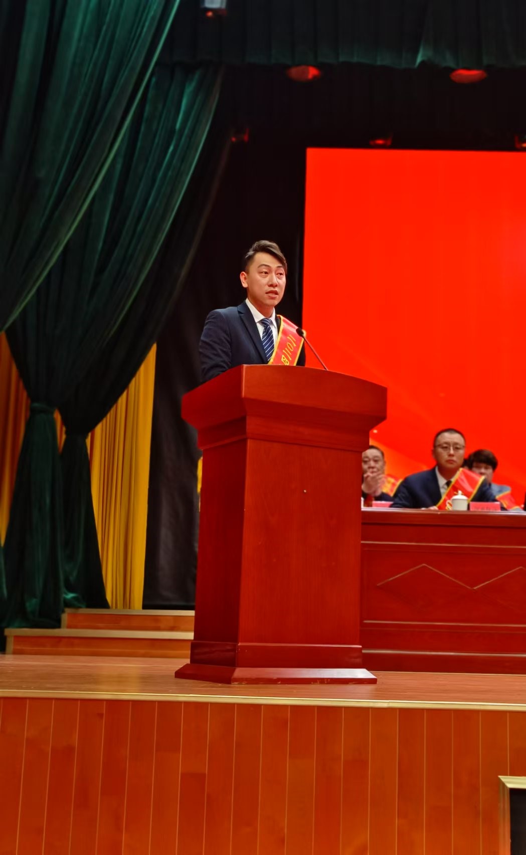 喜報(bào)!易順建工集團(tuán)榮獲“松溪縣2024年度納稅貢獻(xiàn)企業(yè)”稱號(hào)